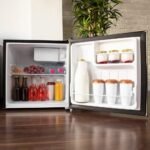 Cecotec Small Fridge Mini Minibar 46L GrandCooler 20000 SilentCompress Black E. Height 48.8 cm, Width 48.0 cm, Low Consumption, Reversible Door, Cyclic Operation, Black - Image 5