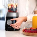 Cecotec Batidora de Vaso Power Black Titanium 1300Max B. 1300 W, 2 Velocidades, Cuchilla de 4 Hojas de Titanio Negro y Jarra de 1,5 L de Capacidad, Función Pulse Tritura y Pulveriza, Picahielo - Imagen 4