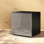 HOMCOM Mini Fridge 46 L Class E Small Fridge with Adjustable Temperature and Reversible Door for Living Room Room Office 48 x 44 x 49 cm Silver - Image 8