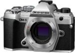 OM System Camera Body OM-5, Silver - Imagen 2